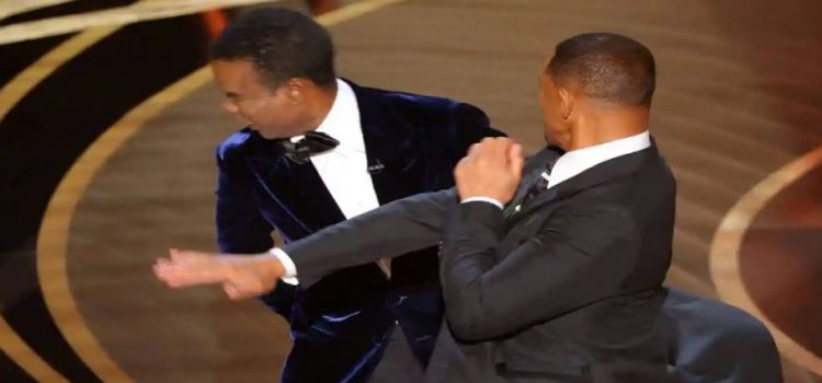 Will Smith golpea a Chris Rock en ceremonia de los Oscar