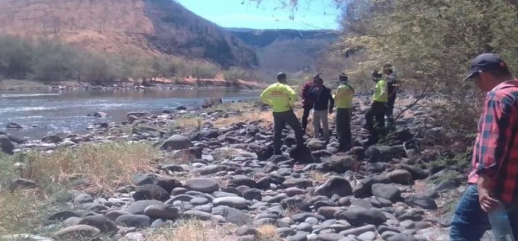 Localizan a pescador desaparecido en Río Santiago