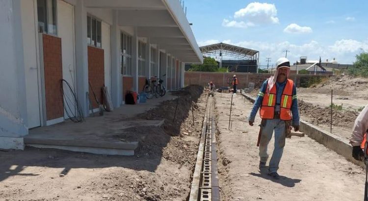 Realizarán obras en 84 escuelas de Jalisco