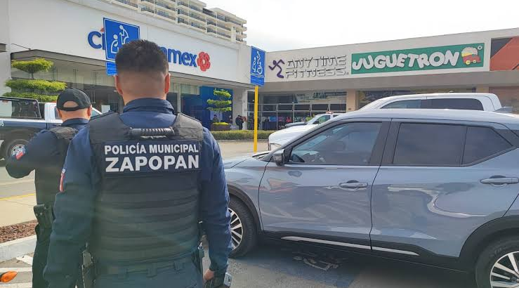 Matan a balazos a un hombre dentro de gimnasio en Jalisco