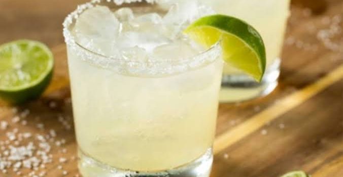 Refrescos que no debes mezclar con tu tequila, según Profeco