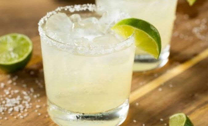 Refrescos que no debes mezclar con tu tequila, según Profeco