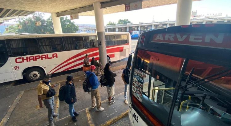 Gobierno de Jalisco lanza operativos en centrales camioneras para prevenir desapariciones
