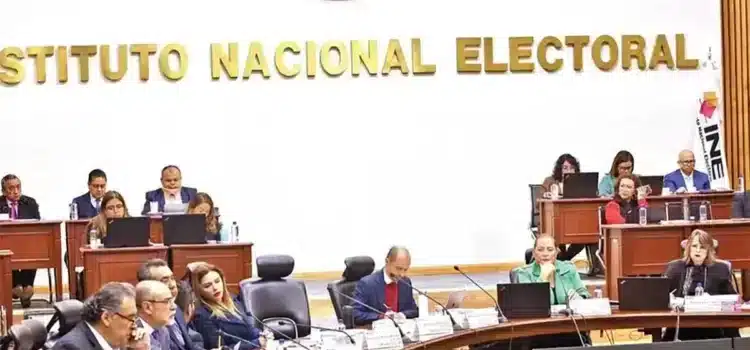 Año nuevo, nuevos partidos… con viejos liderazgos Año nuevo, nuevos partidos… con viejos liderazgos