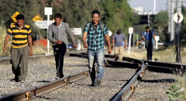 Declaración de emergencia nacional en la frontera con México genera incertidumbre en refugios para migrantes en Jalisco