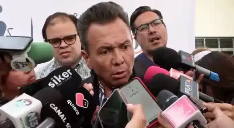 Pablo Lemus se opone a reforma sobre identidad de género en infancias trans