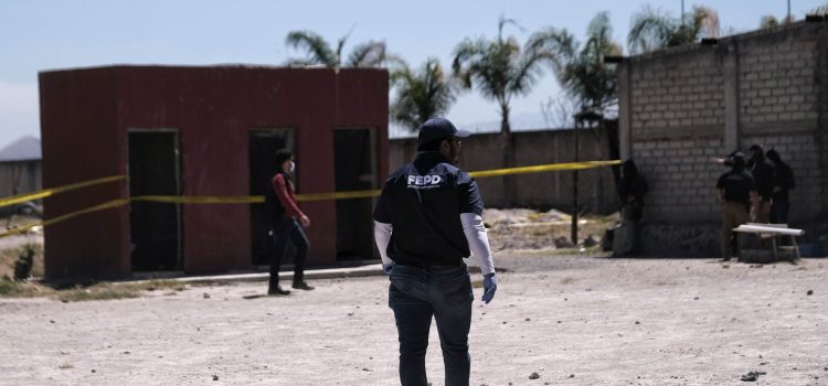 Colectivo de Jalisco piden investigar a ex fiscal estatal Colectivo de Jalisco piden investigar a ex fiscal estatal