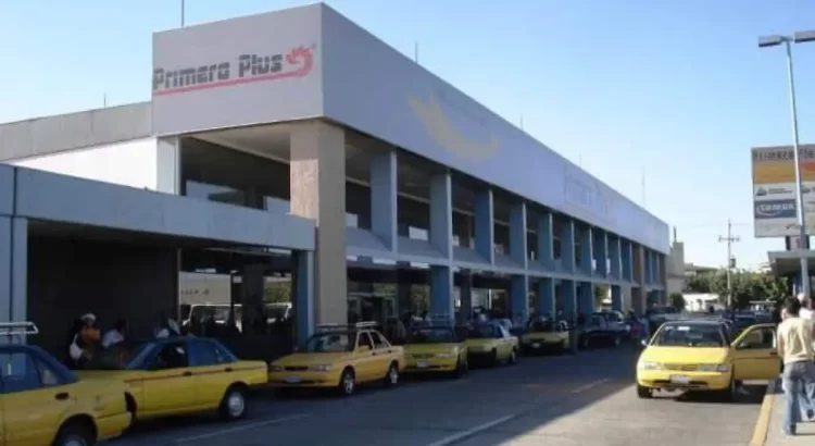 Jalisco refuerza vigilancia en las centrales camioneras en coordinación con la GN