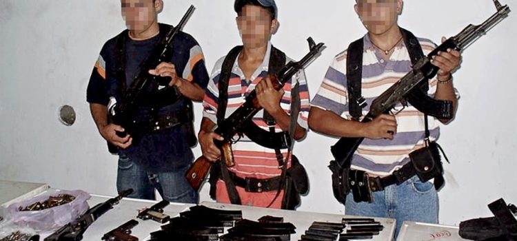 Menores de edad son reclutados por cárteles en Jalisco Menores de edad son reclutados por cárteles en Jalisco