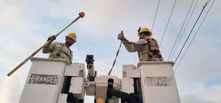 Trabaja la CFE en 124 proyectos para modernizar la Red Nacional de Transmisión