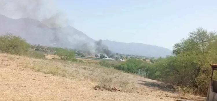 Cae avioneta en Ameca, confirman dos personas sin vida