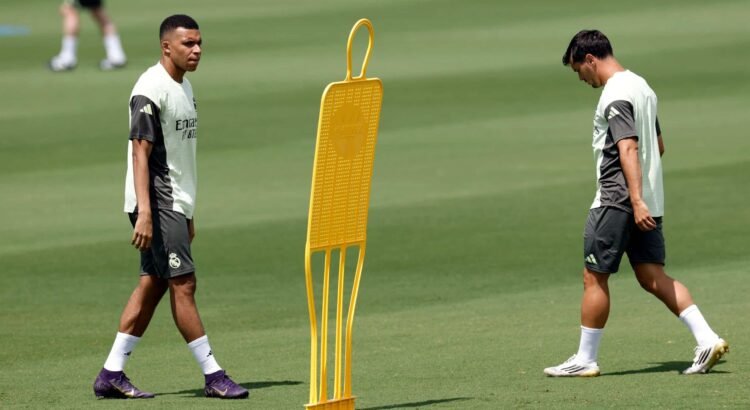 Mbappé regresa a entrenar con el Real Madrid previo al partido decisivo en Mundial de Clubes