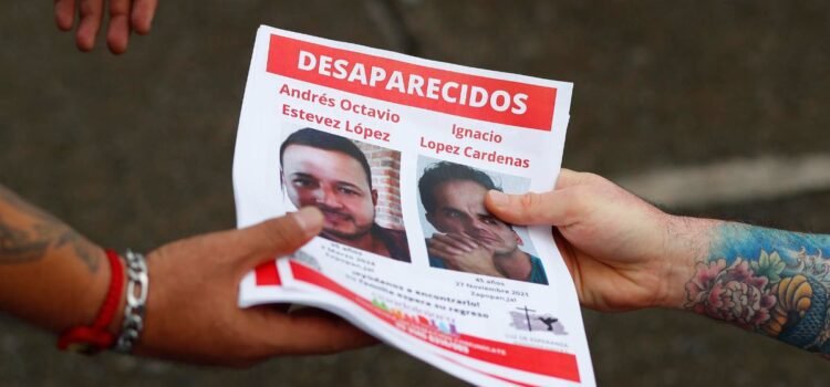 Periodistas en México abren plataforma para identificar prendas de personas desaparecidas