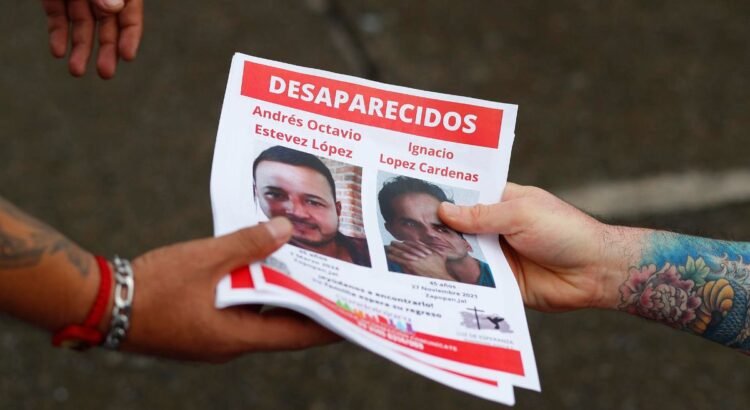 Periodistas en México abren plataforma para identificar prendas de personas desaparecidas