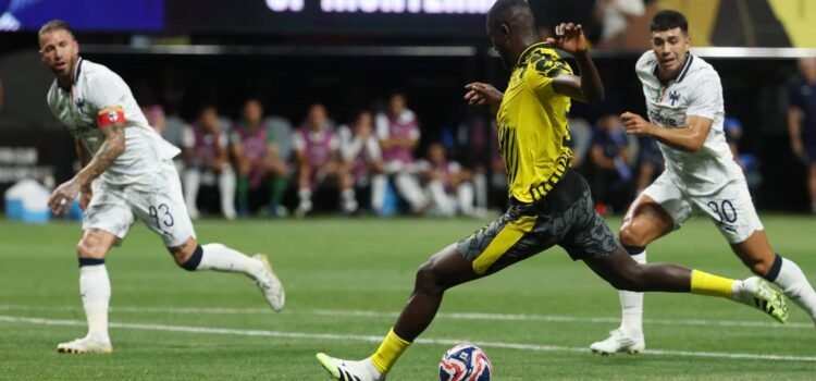 Rayados de Monterrey pierde ante el Borussia Dortmund en Mundial de Clubes