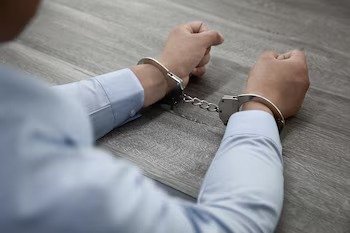 Deportan a México a ex director policial de Jalisco acusado de abuso sexual infantil tras huir a EEUU
