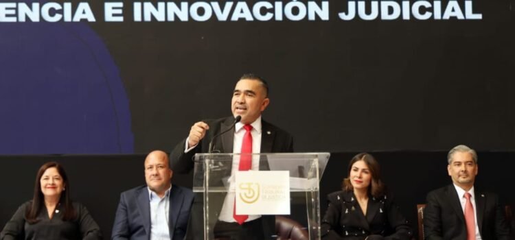 Congreso de Jalisco rechaza ratificación de Espinosa Licón como magistrado