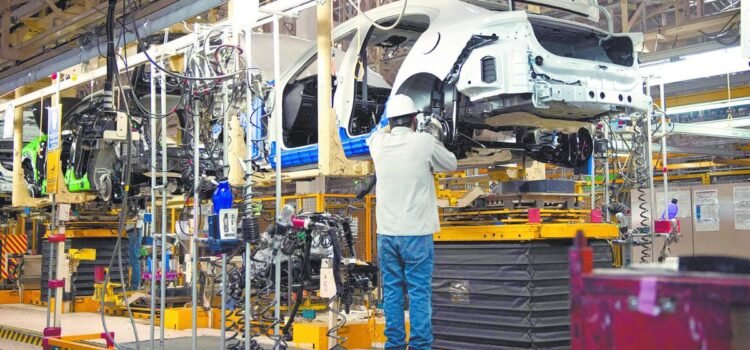 Industria automotriz rechaza acuerdos bilaterales entre México, EU y Canadá