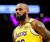 LeBron James se perderá el arranque de temporada con los Lakers por ciática