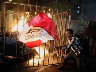 Masivas protestas en Perú Masivas protestas en Perú